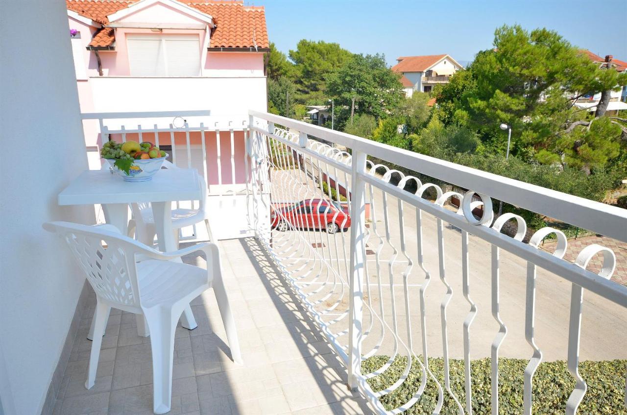 Apartments Sime Vodice Eksteriør billede