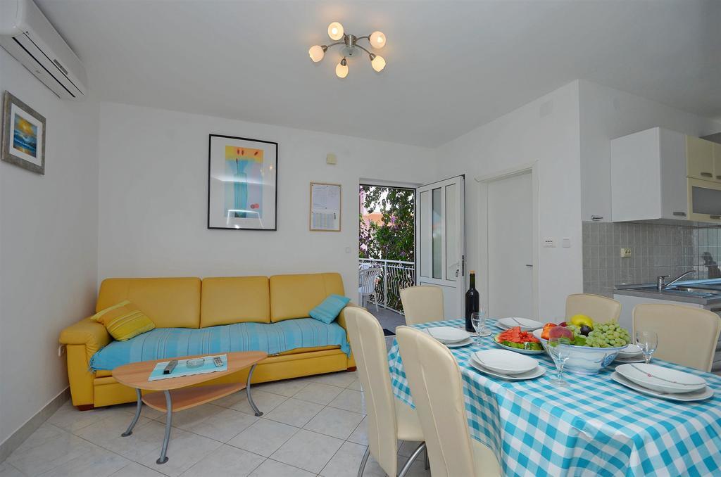 Apartments Sime Vodice Eksteriør billede