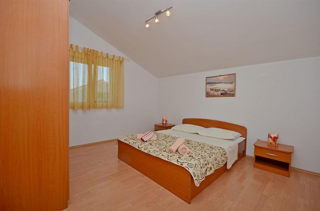 Apartments Sime Vodice Eksteriør billede