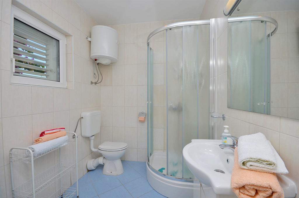 Apartments Sime Vodice Eksteriør billede
